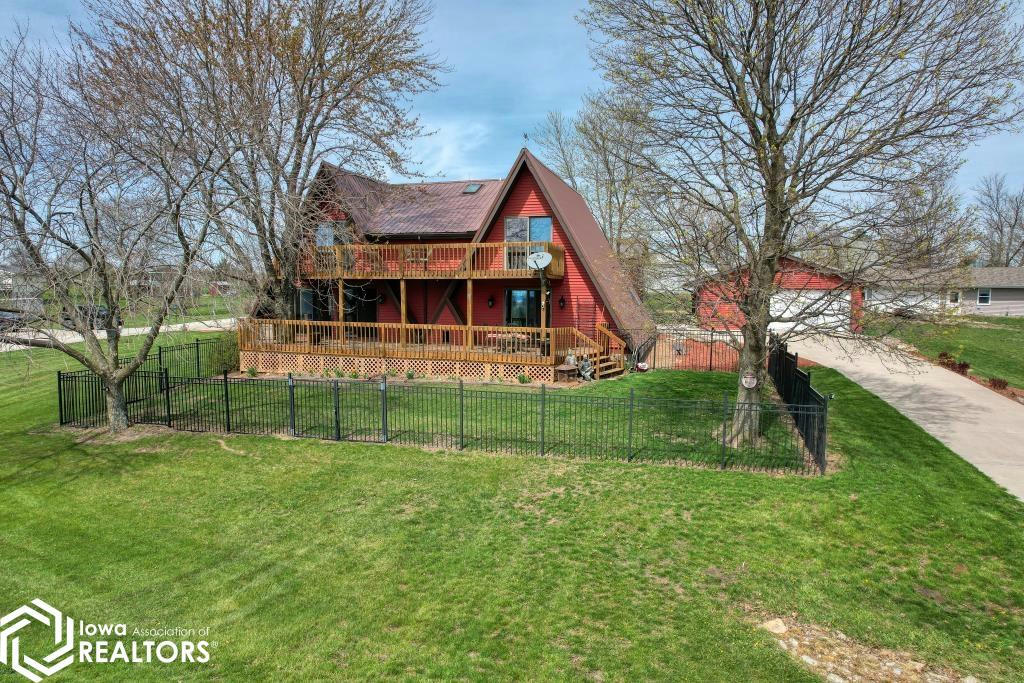 196 LAKEVIEW DR, MELROSE, IA 52569, photo 1 of 57