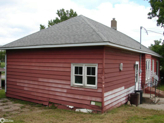 615 S LOCUST ST, MOUNT PLEASANT, IA 52641, photo 5 of 19