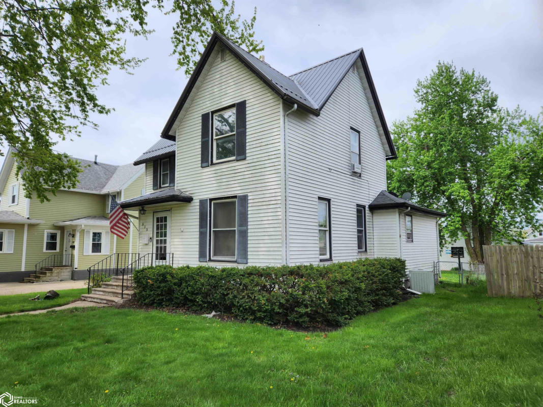 515 BROAD ST, GRINNELL, IA 50112, photo 1 of 11